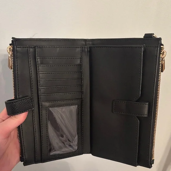 GUESS wallet - Picture 2 of 2